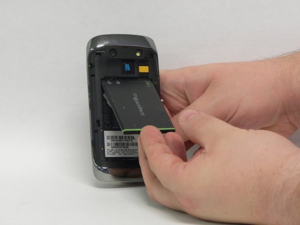 BlackBerry Torch 9850 Battery Replacement: crwdns2935265:03crwdnd2935265:02crwdnd2935265:03crwdne2935265:0