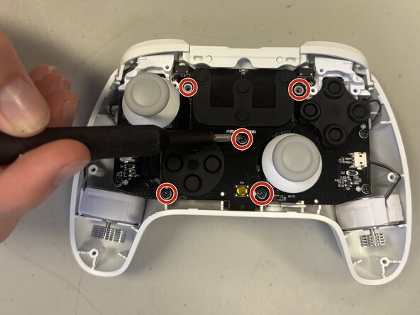 GameSir G7 SE Motherboard Replacement: step 4, image 1 of 1