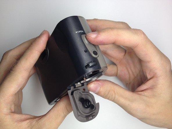 Disassembling Kodak Advantix F350 Display: crwdns2935265:04crwdnd2935265:02crwdnd2935265:02crwdne2935265:0