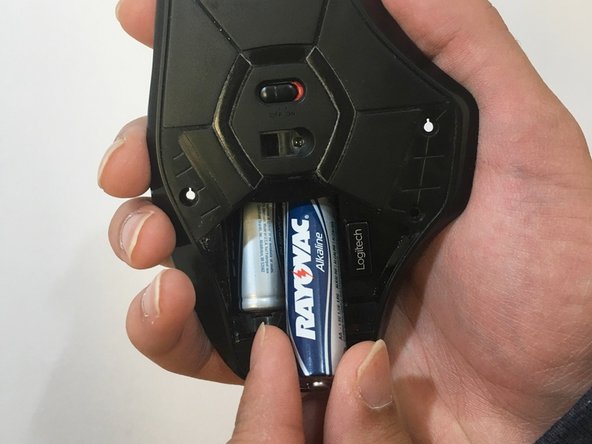 Logitech G602 Side Motherboard Replacement: crwdns2935265:03crwdnd2935265:02crwdnd2935265:02crwdne2935265:0