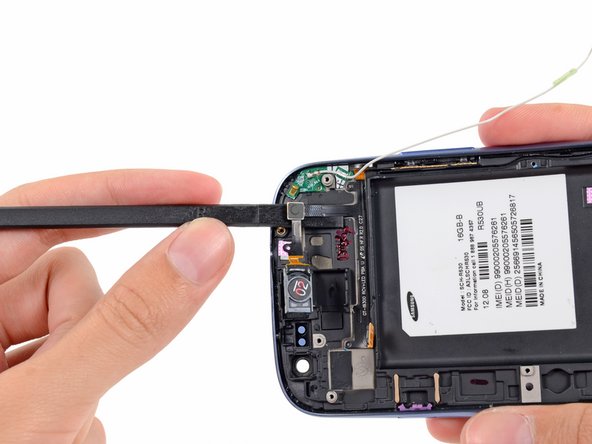 Samsung Galaxy S III Front Panel Assembly Replacement: step 28, image 2 of 2