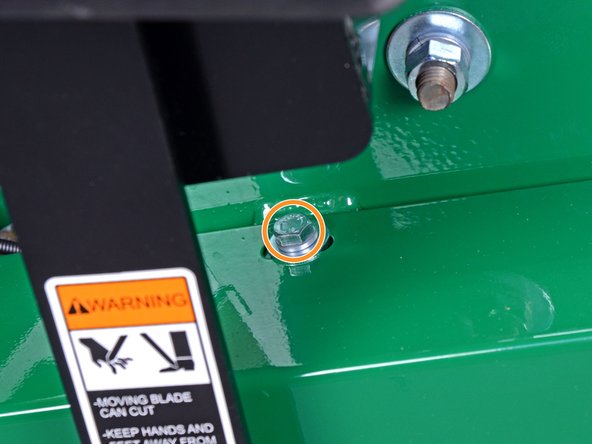 Classen Sod Cutter HSC18AHD 2018 Upper V-Belt Replacement, Remove the belt shield: crwdns2935265:05crwdnd2935265:02crwdnd2935265:02crwdne2935265:0