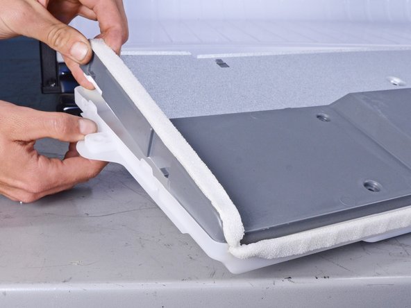 Samsung Refrigerator Evaporator Fan (Freezer Compartment) Replacement: crwdns2935265:012crwdnd2935265:03crwdnd2935265:03crwdne2935265:0