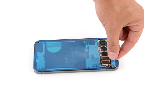 Google Pixel 10 Pro XL USB‑C Board Replacement, Remove the large colored liner: 45 단계, 이미지 3개 중 1개