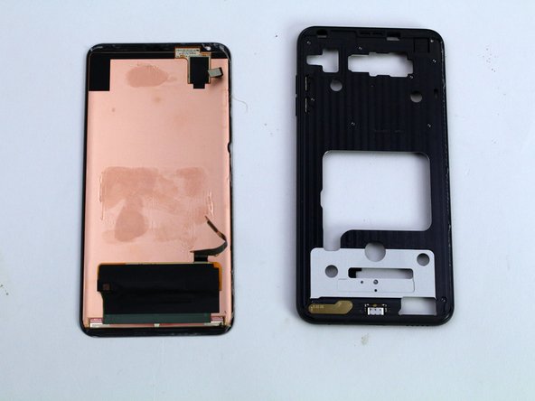 LG V30 Plus Display Assembly Replacement: crwdns2935265:013crwdnd2935265:03crwdnd2935265:03crwdne2935265:0
