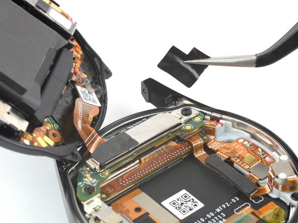 Huawei Watch GT 3 Motherboard & Daughterboard Replacement, Peel off the black tape: crwdns2935265:05crwdnd2935265:02crwdnd2935265:02crwdne2935265:0