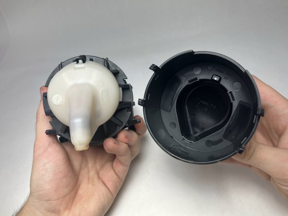 Nespresso Pixie Brewing Spout Replacement: crwdns2935265:010crwdnd2935265:03crwdnd2935265:03crwdne2935265:0