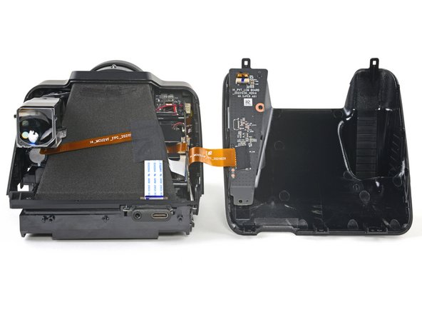 Polaroid I-2 Front Cover Replacement, Reposition the back cover: crwdns2935265:020crwdnd2935265:03crwdnd2935265:03crwdne2935265:0