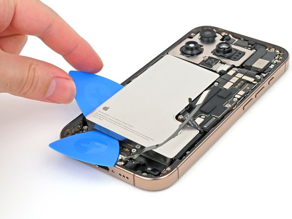 iPhone 16 Pro Battery Replacement