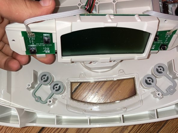 SECA 384 Digital Baby Scale stuck Key repair: step 5, image 2 of 2