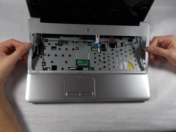 HP Pavilion G60-247CL Screen Replacement: crwdns2935265:06crwdnd2935265:03crwdnd2935265:03crwdne2935265:0