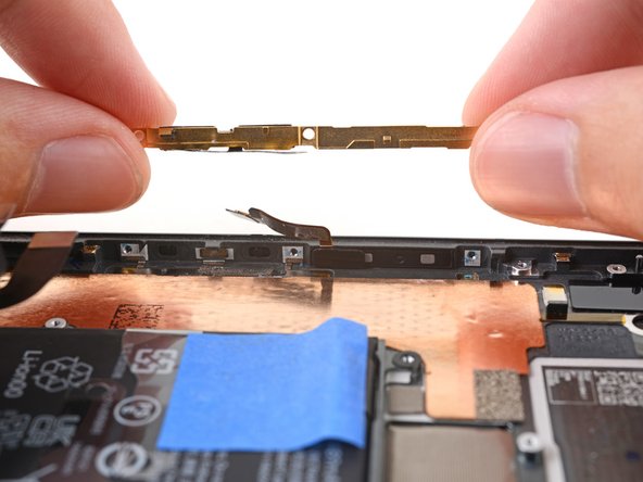 Google Pixel Fold Fingerprint Sensor Replacement, Remove the button bracket: 64 단계, 이미지 3개 중 3개
