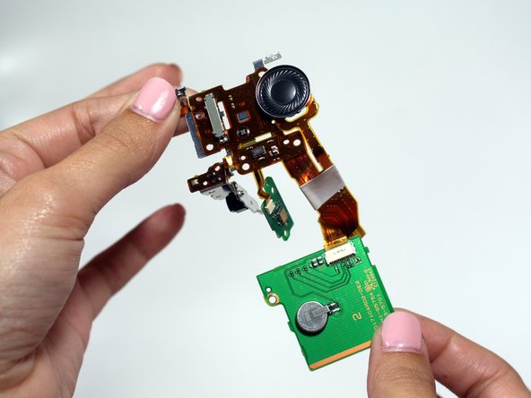 Canon Vixia HF R600 Power Button Replacement: crwdns2935265:010crwdnd2935265:02crwdnd2935265:02crwdne2935265:0