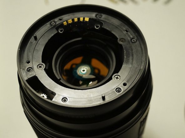 Reparatur einer hängenden Blende an einem Vivitar Series 1 28-300mm Objektiv, Zugabe: Schritt 9, Bild 1 von 3