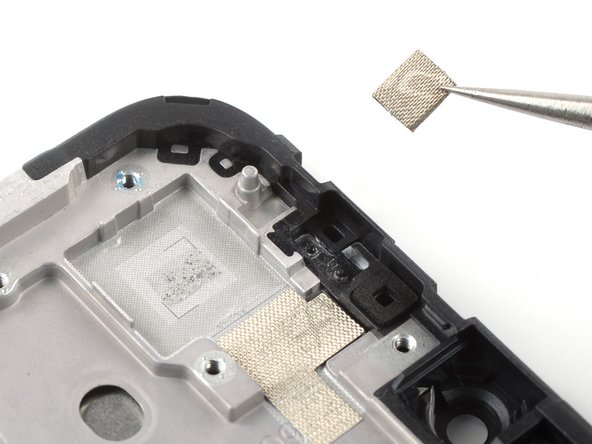 Nokia G22 Screen Assembly Replacement, Remove the foam pad: crwdns2935265:032crwdnd2935265:03crwdnd2935265:03crwdne2935265:0