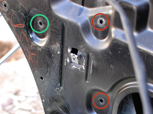 Mercedes W123 Power Window Regulator, Rear Replacement: crwdns2935265:07crwdnd2935265:03crwdnd2935265:03crwdne2935265:0