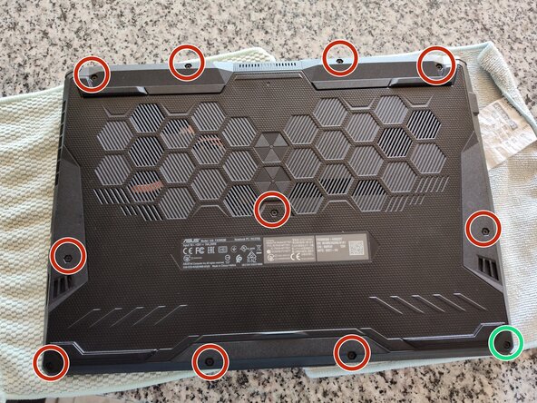 Asus TUF Gaming A15 FA506QM Back Cover Replacement, Opening the laptop: crwdns2935265:03crwdnd2935265:01crwdnd2935265:03crwdne2935265:0