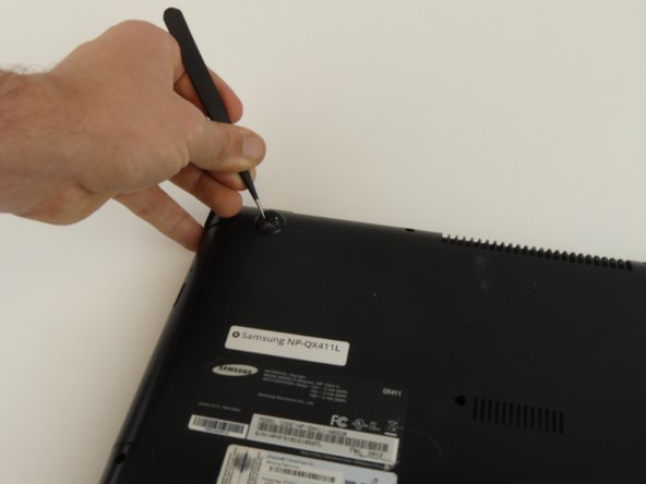 Samsung NP-QX411L Screen Replacement: crwdns2935265:08crwdnd2935265:02crwdnd2935265:02crwdne2935265:0