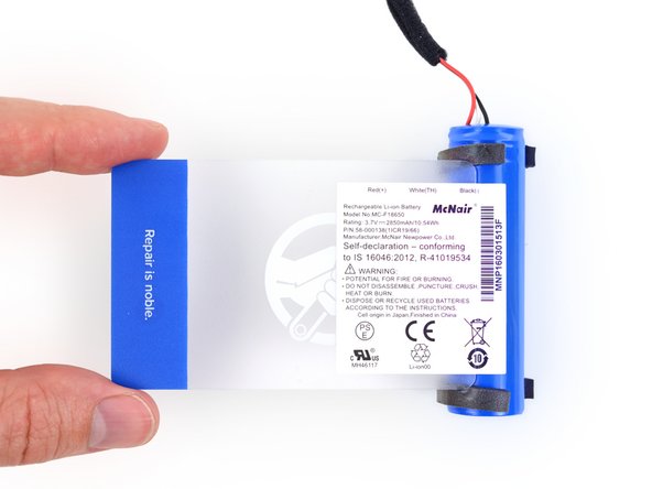 Amazon Tap Teardown: crwdns2935265:09crwdnd2935265:02crwdnd2935265:02crwdne2935265:0