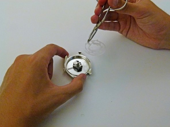 How to reset watch hands