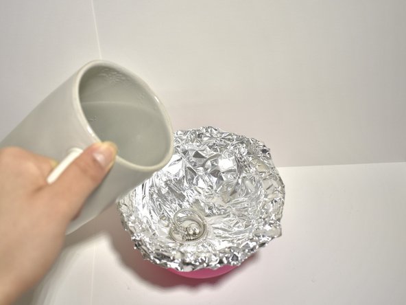 How to Remove Tarnish from a Pandora Bracelet: crwdns2935265:03crwdnd2935265:02crwdnd2935265:02crwdne2935265:0