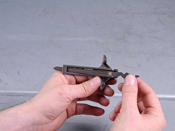 Dewalt Nailers DCN680D1 2018 Driver Blade Replacement: crwdns2935265:015crwdnd2935265:02crwdnd2935265:03crwdne2935265:0