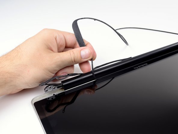 MacBook Pro 17" Unibody LCD Replacement: crwdns2935265:020crwdnd2935265:03crwdnd2935265:03crwdne2935265:0