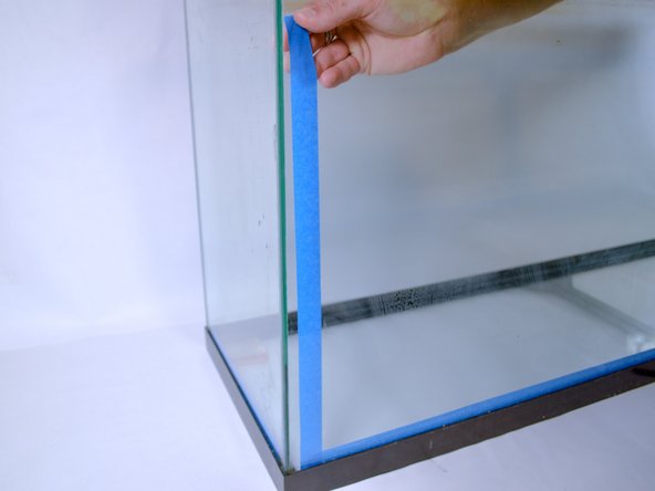 How to Reseal a 55 Gallon Fish Tank: 4 단계, 이미지 3개 중 2개
