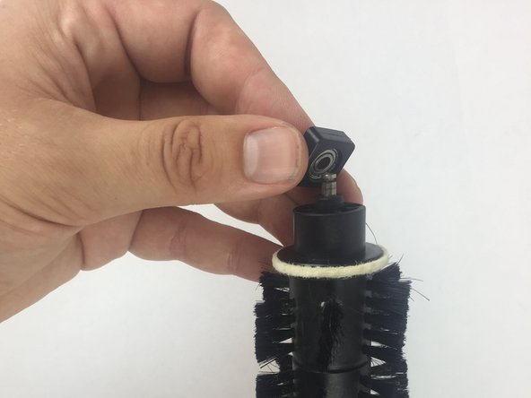 Yujin Robot iCLEBO Arte Main Brush Replacement: crwdns2935265:05crwdnd2935265:02crwdnd2935265:03crwdne2935265:0