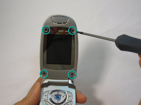 Remplacement de l'écran LCD du LG VX5200, Façade avant.: étape 4, image 3 de 3