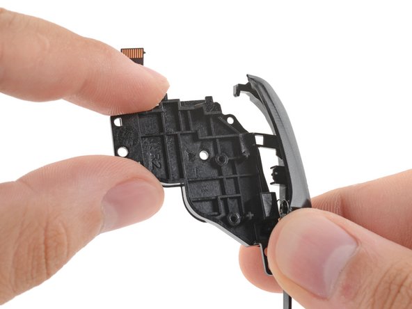 Steam Deck Right Bumper Button Replacement, Remove the bumper button: step 24, image 2 of 3