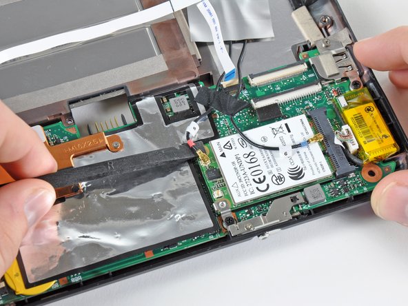 HP Mini 1000 WWAN Board Replacement: 手順 19、 2の画像 2