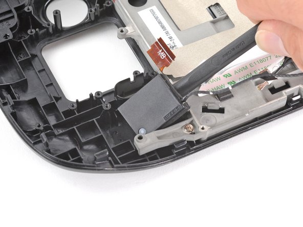 Steam Deck Front Shell Replacement, Remove the right speaker: crwdns2935265:068crwdnd2935265:02crwdnd2935265:02crwdne2935265:0