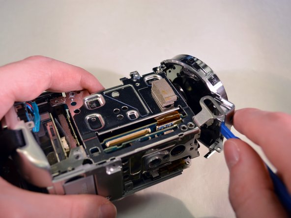 Sony Handycam DCR-SR68  Lens replacment Replacement: crwdns2935265:017crwdnd2935265:02crwdnd2935265:02crwdne2935265:0