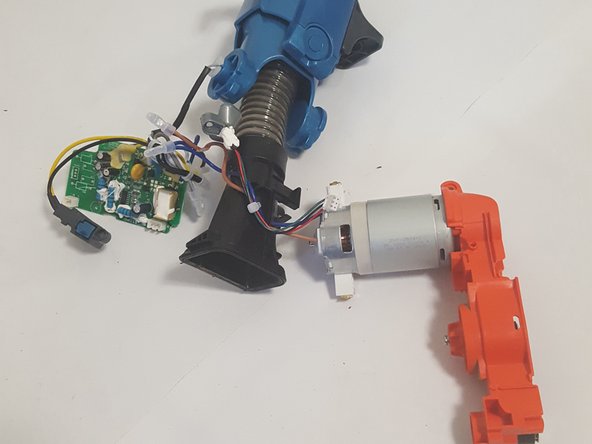 Shark Rocket HV381 Motor Replacement: crwdns2935265:015crwdnd2935265:03crwdnd2935265:03crwdne2935265:0