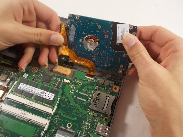 Toshiba Tecra Z50-A Hard Drive Replacement: crwdns2935265:09crwdnd2935265:02crwdnd2935265:02crwdne2935265:0