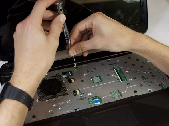 HP Pavilion 14-c015dx Chromebook Headphone Jack Replacement, Headphone Jack: crwdns2935265:04crwdnd2935265:02crwdnd2935265:02crwdne2935265:0