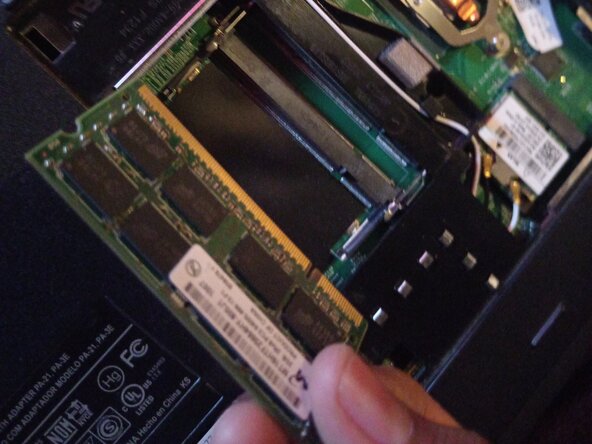 Changing the RAM: step 5, image 1 of 1
