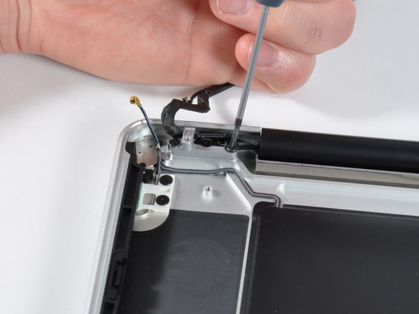 MacBook Pro 17" Unibody Teardown: crwdns2935265:023crwdnd2935265:03crwdnd2935265:03crwdne2935265:0
