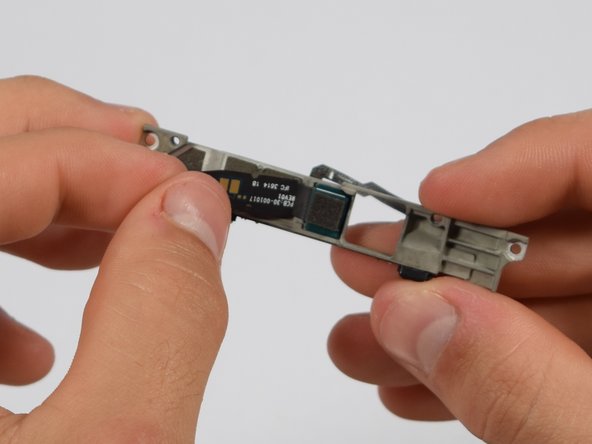 Amazon Fire HDX 8.9" 4th Gen. Front Camera Replacement: crwdns2935265:023crwdnd2935265:02crwdnd2935265:03crwdne2935265:0