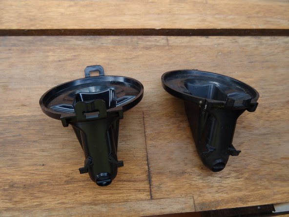 Nespresso U inner coffee spout replacement: crwdns2935265:05crwdnd2935265:02crwdnd2935265:02crwdne2935265:0