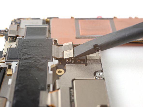 Google Pixel Fold Logic Board Replacement, Disconnect the rear cameras: passo 61, immagine 2 di 3