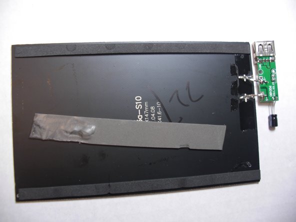 Nokero SunRay Pro Power Panel USB Assembly Replacement: crwdns2935265:04crwdnd2935265:02crwdnd2935265:02crwdne2935265:0