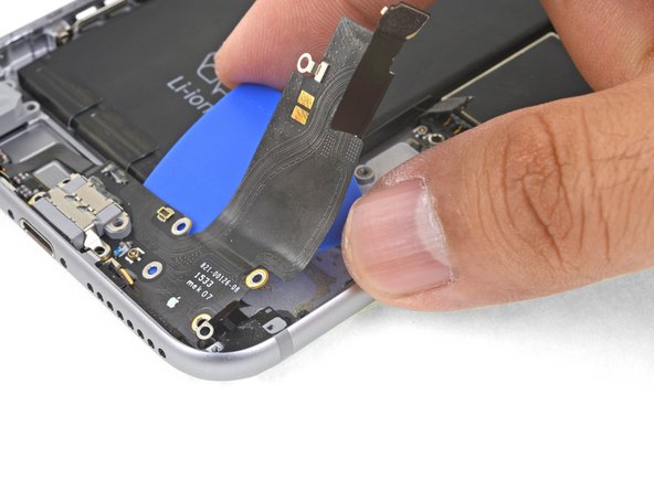 iPhone 6s Plus Rear Case Replacement: crwdns2935265:066crwdnd2935265:03crwdnd2935265:03crwdne2935265:0