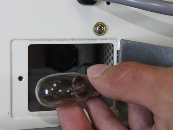 Quasar Microwave Oven MQ7774XW Light Bulb Replacement: crwdns2935265:04crwdnd2935265:02crwdnd2935265:02crwdne2935265:0