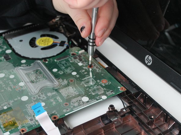 HP 15-d076nr Charge Port Replacement: crwdns2935265:022crwdnd2935265:02crwdnd2935265:02crwdne2935265:0