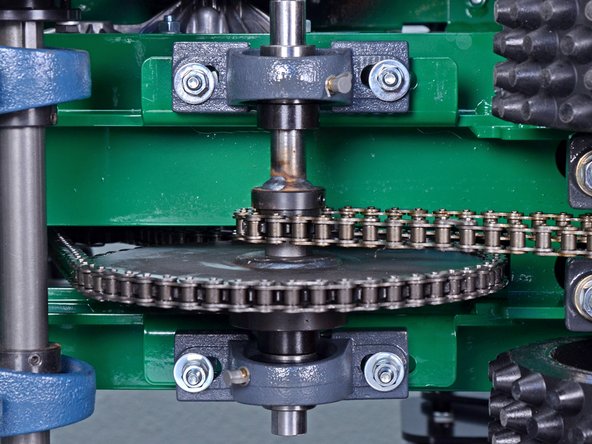 Classen Sod Cutter HSC18AHD 2018 Lower Drive Chain Replacement: crwdns2935265:012crwdnd2935265:02crwdnd2935265:02crwdne2935265:0