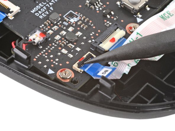 Steam Deck Motherboard Replacement, Disconnect the button board: crwdns2935265:022crwdnd2935265:02crwdnd2935265:03crwdne2935265:0