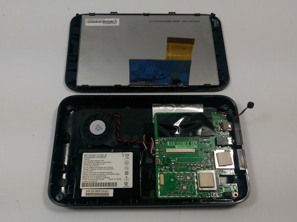 Magellan RoadMate 5265T-LMB Casing Replacement: crwdns2935265:03crwdnd2935265:02crwdnd2935265:02crwdne2935265:0