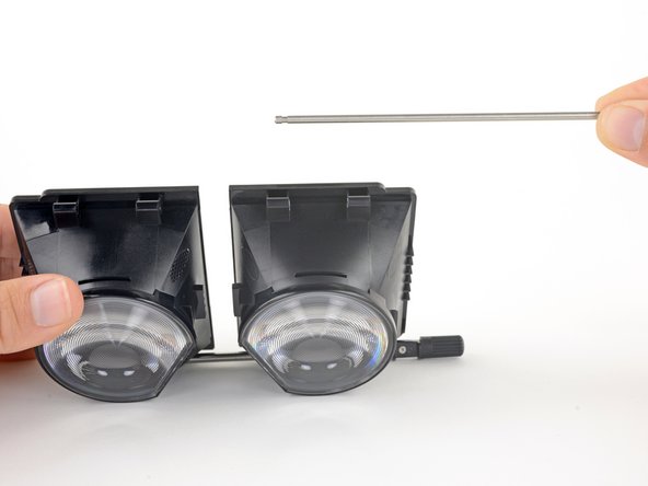 HTC Vive Lens and OLED Frames Replacement: crwdns2935265:033crwdnd2935265:03crwdnd2935265:03crwdne2935265:0